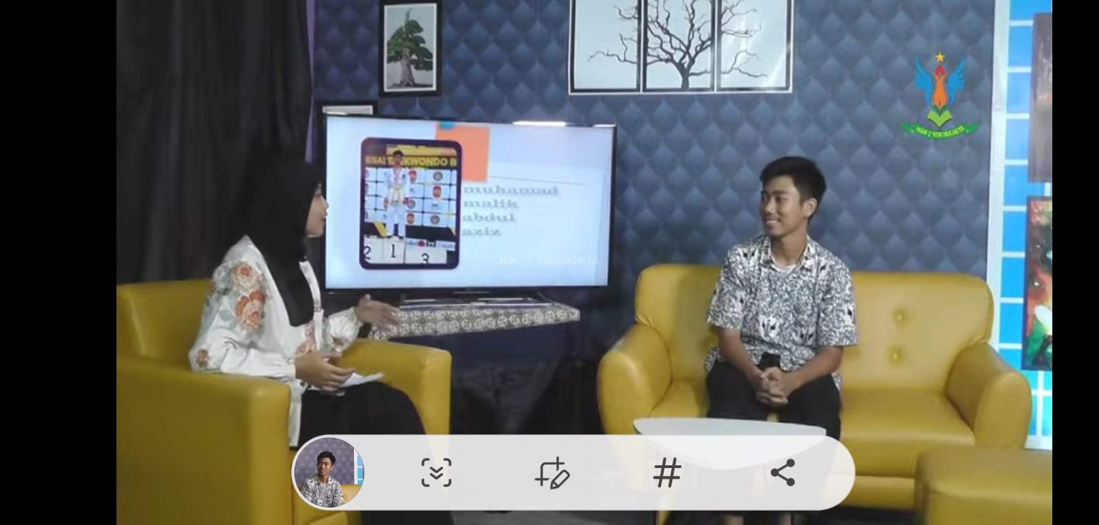 Talkshow Melekat (Mengenal Lebih Dekat) Garapan Siswa Broadcasting dan Film MAN 2 Yogyakarta