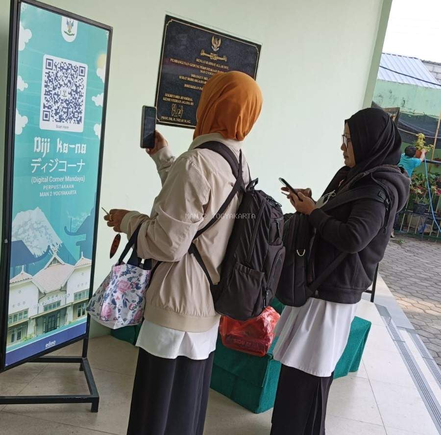 Antusiasme Melonjak, Keluarga MAN 2 Yogyakarta Dukung Penuh Pembangunan Zona Integritas dengan Scan DIJIKONA