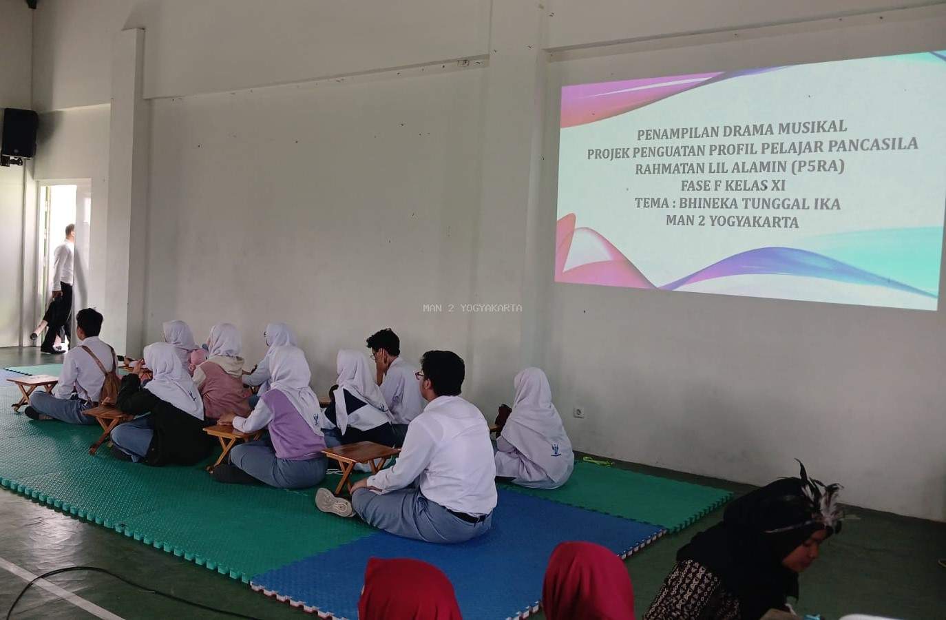 Wau... Memukau, MAN 2 Yogyakarta Gelar Drama Musikal ”Bhinneka Tunggal Ika” dalam P5RA