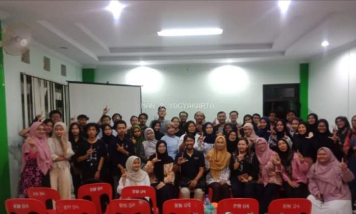 Pelatihan Jurnalistik Menulis Artikel Praktik Baik untuk Pegiat Literasi.