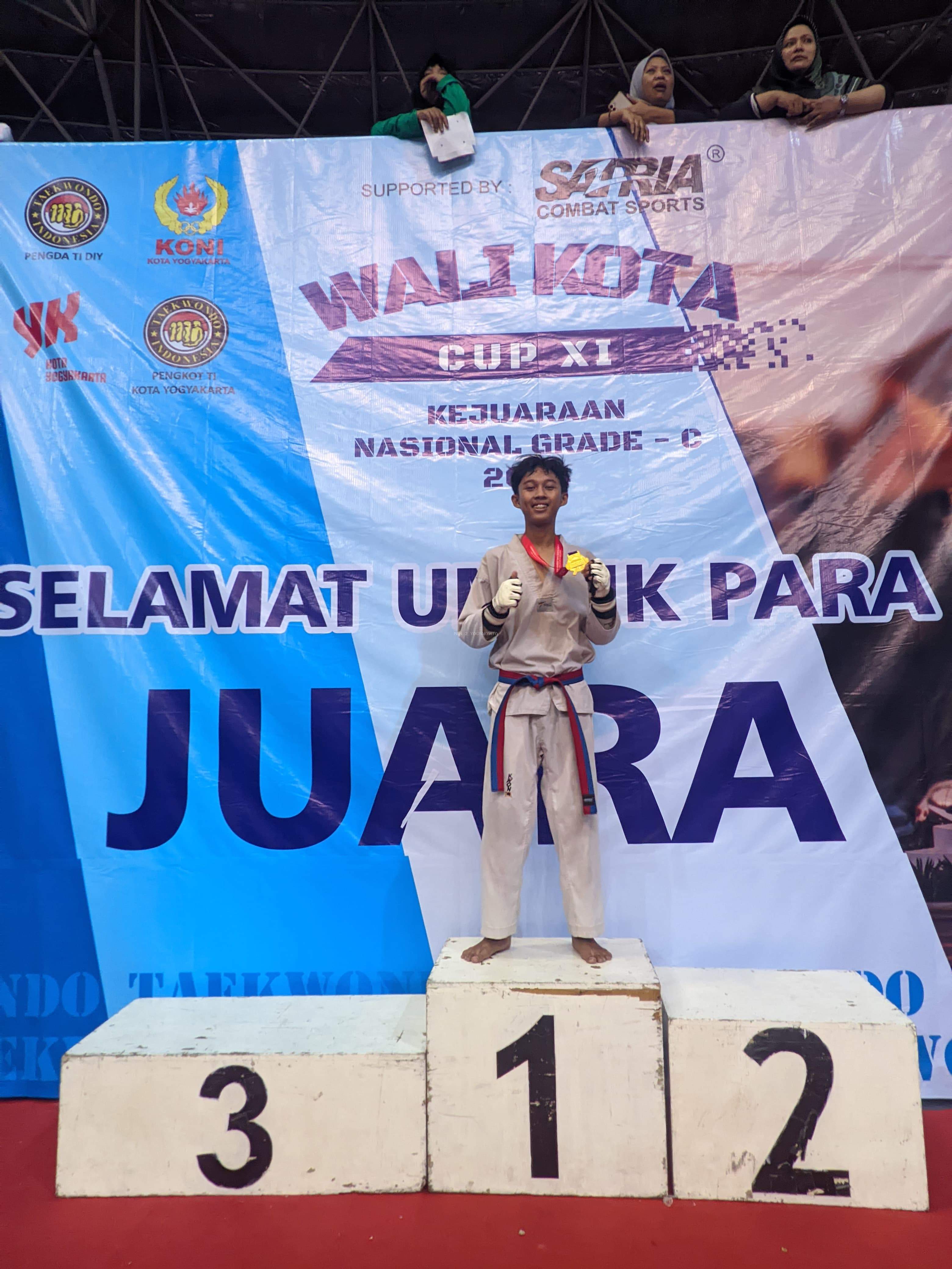 Daffaa Habiib Kurnia Kelas XI.G MAN 2 Yogyakarta sabet Medali Emas Wali Kota Yogyakarta Cup XI-2024