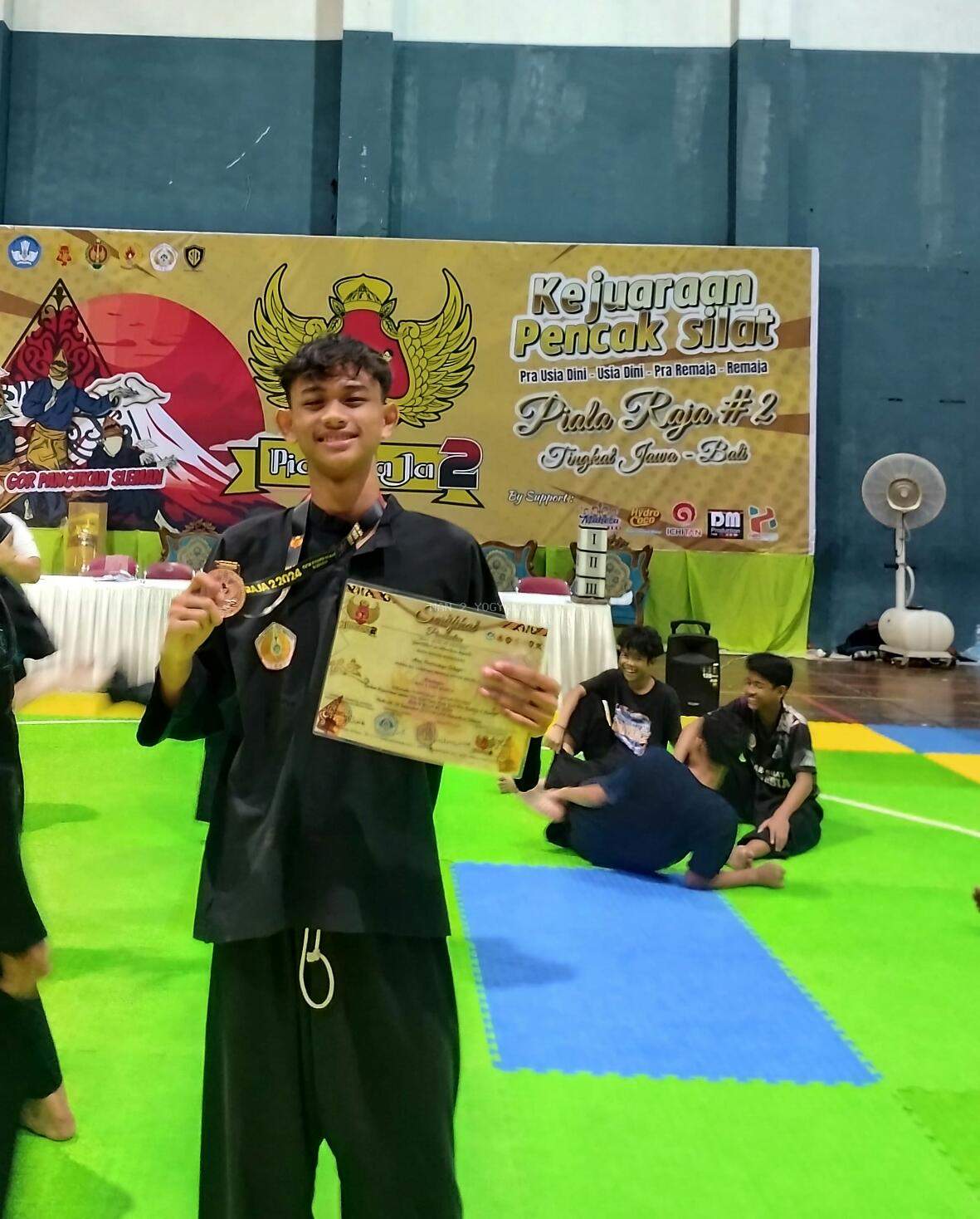 Rafa Arifio RizqullahI Raih Juara 3  KEven Kejuara Pencak Silat Piala Raja #2