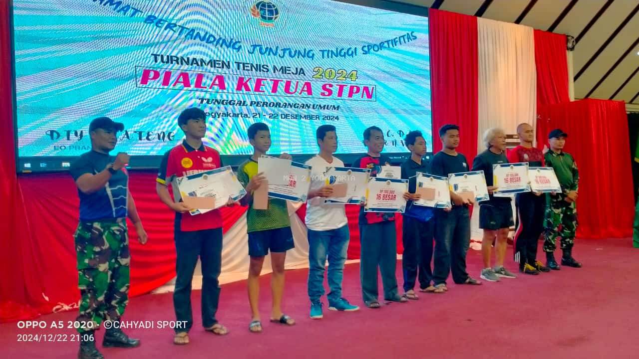 Yanuar Fakhruzie, SE,M.Pd, Tenaga Kependidikan MAN 2 Yogyakarta, Masuk 16 Besar Turnamen Tenis Meja Piala Ketua STPN 2024
