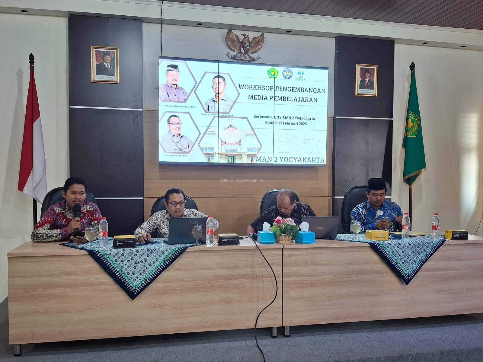 Good Partner, MAN 2 Yogyakarta Ajak Dosen UNY Dalam Pelatihan Media Pembelajaran VR dan AI