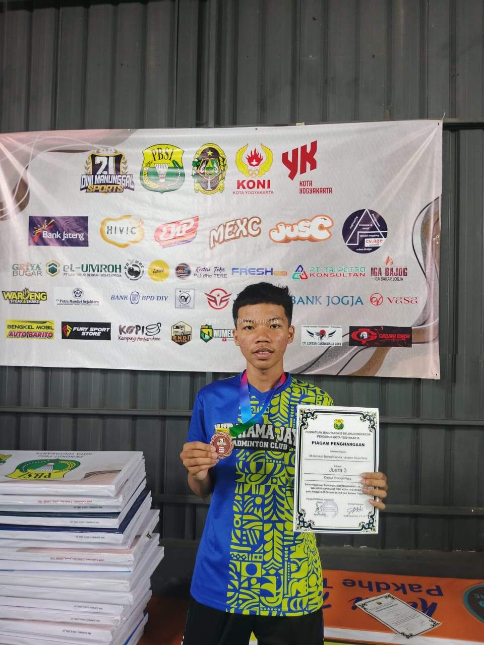 Murid MAN 2 Yogyakarta, Muhammad Baihaqi Candra Raih Juara 3 Ganda Remaja Putra Kejurkot Walikota Open 2025