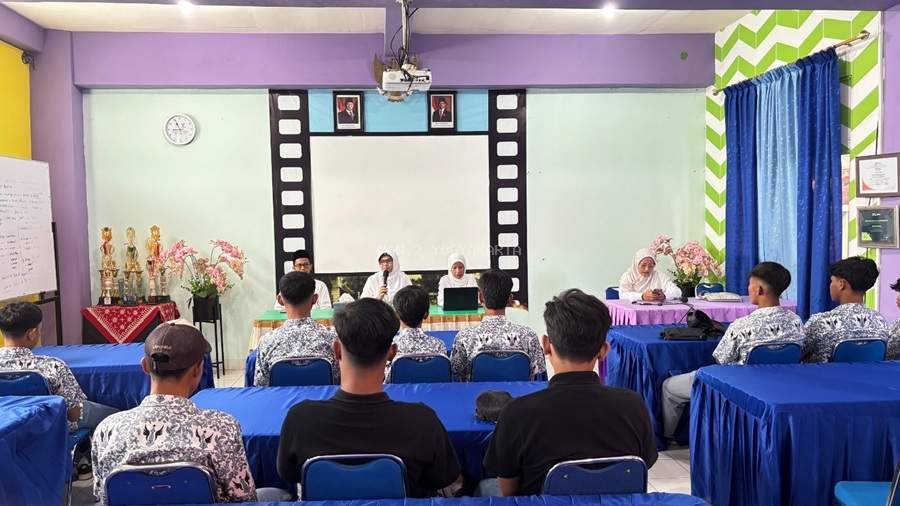 Doa, Semangat, dan Tekad Juara: Futsal MAN 2 Yogyakarta Bersiap Harumkan Nama Madrasah di Kancah Nasional
