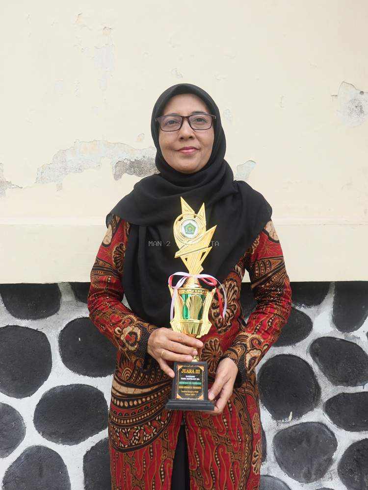 Guru MAN 2 Yogyakrta, Khusnul Daroyah Wakili DIY di Ajang GTK Inspiratif Kemenag RI 2025
