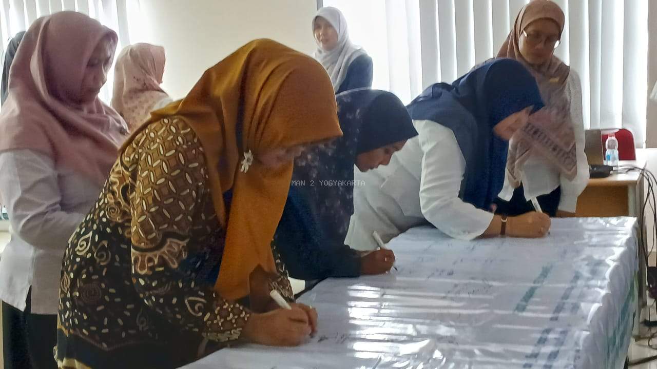 Teken 6 Komitmen Kebugaran, MAN 2 Yogyakarta Jadi Role Model Madrasah Sport Science