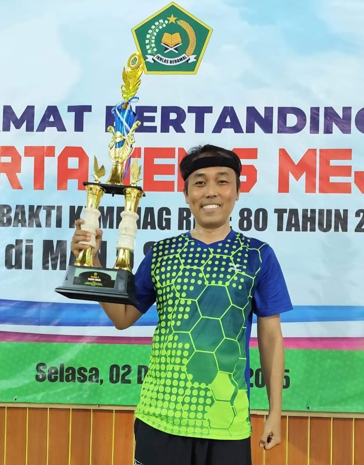 Dari Meja Kantor ke Meja Tenis: Yanuar Fakhruzie dan Tim Raih Juara 1 HAB Kemenag RI 2026