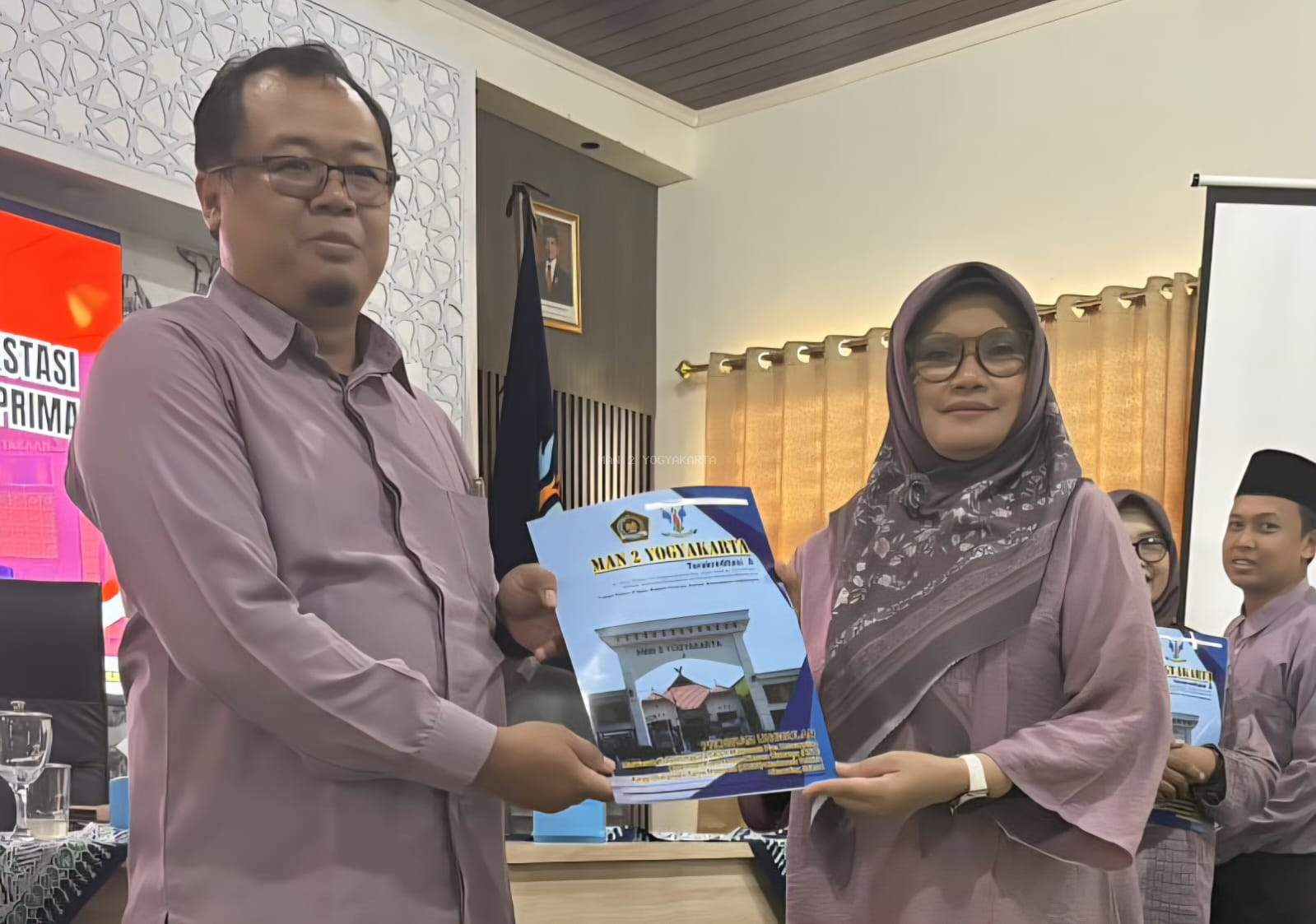 Muhammad Amsori Juara 3 Tendik Berprestasi, Dedikasi Senyap Perkuat Layanan MAN 2 Yogyakarta