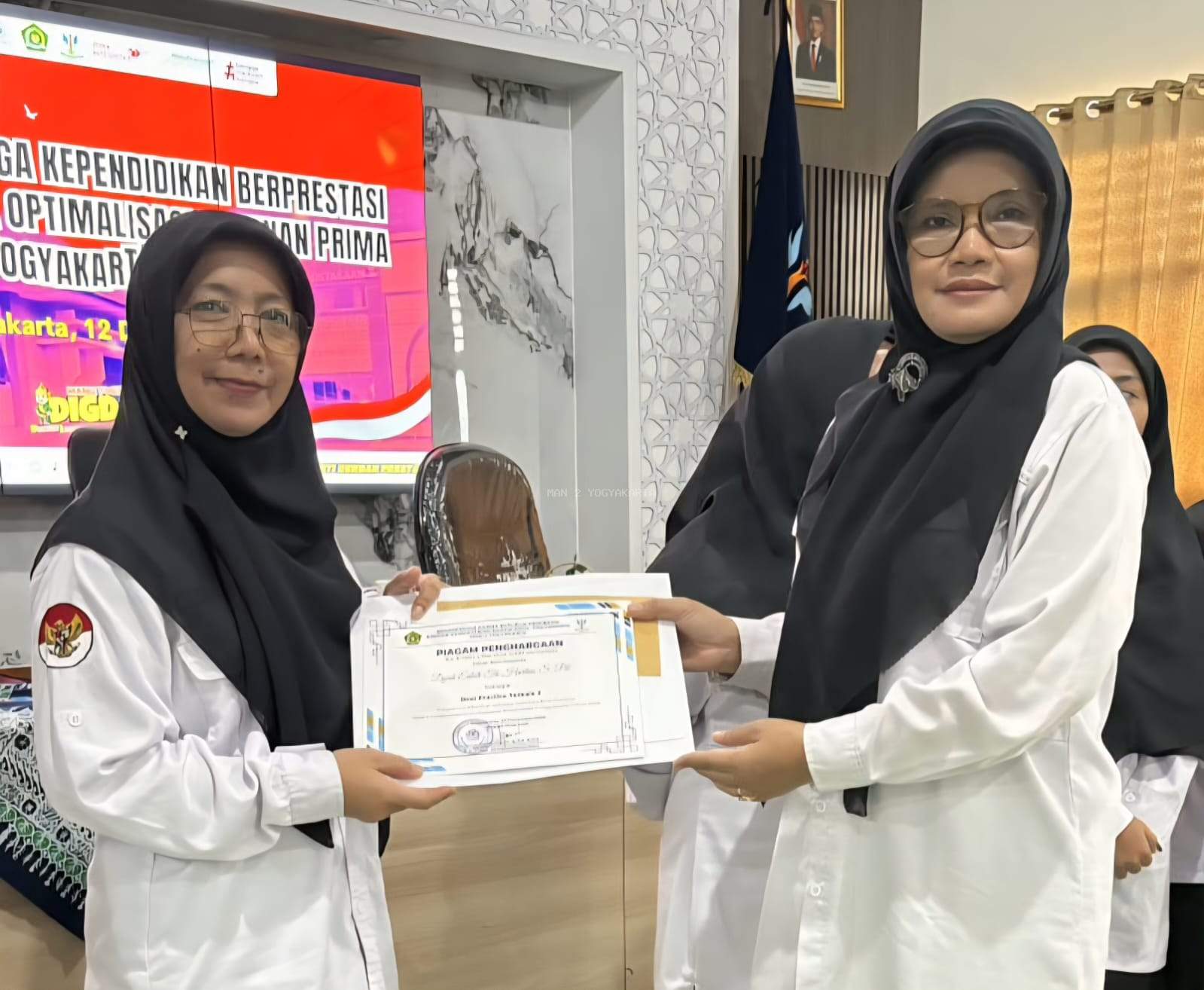 Merawat Remaja, Menyemai Prestasi: PIK-R Fortasa Mandaya Karya Dyah Estuti Hantarkan Juara Terbaik III Best Practice 2025