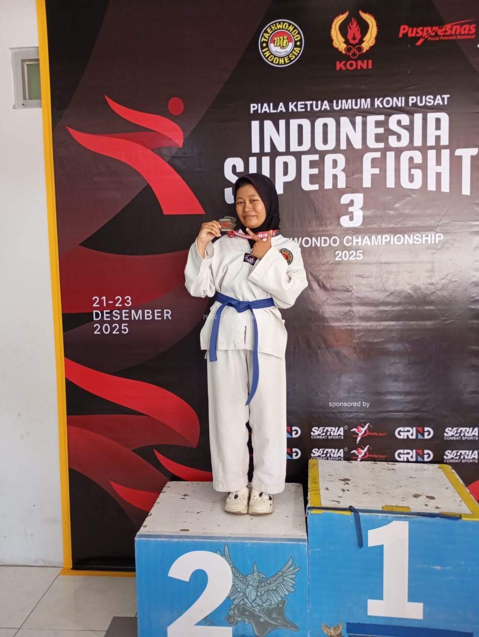 Medali Perak dari Arena Nasional, Faya Hasna Kurmala Harumkan Nama MAN 2 Yogyakarta di Indonesia Superfight Taekwondo Championship 2025