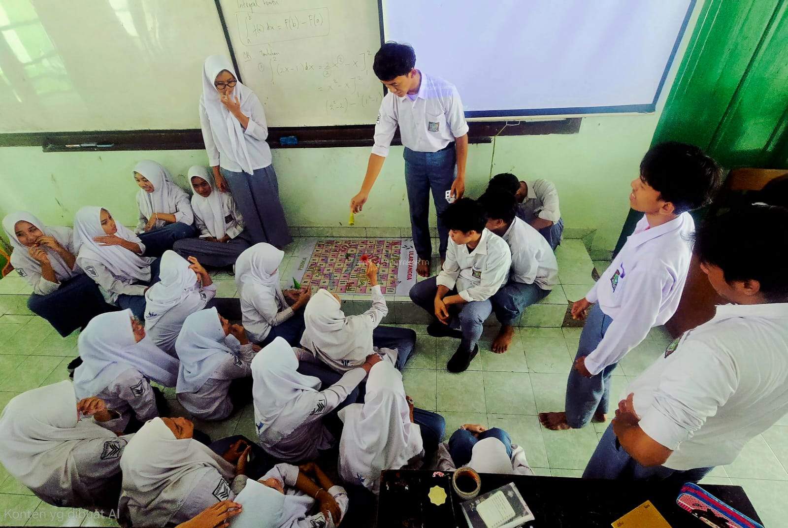 Review Materi Ujian Madrasah Fisika Kelas XII Dikemas Lewat Permainan Edukatif di Bulan Ramadan