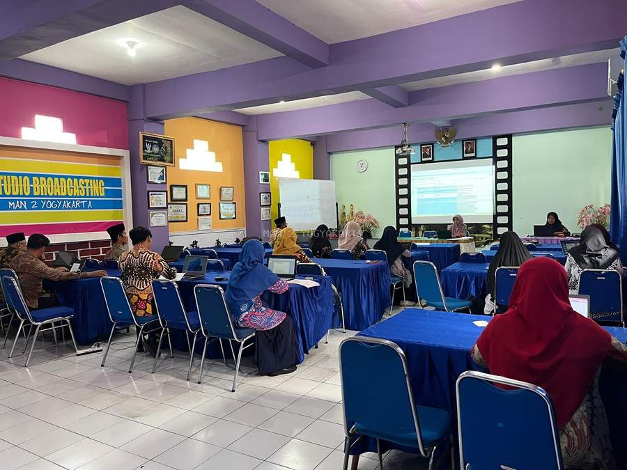 Matangkan Strategi Pendidikan 2026, Tim Pengembang Kurikulum MAN 2 Yogyakarta Gelar Koordinasi Intensif