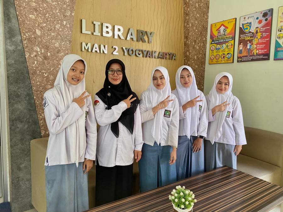 Empat Siswi kelas XII  Tahun 2026  MAN 2 Yogyakarta dinyatakan Lolos Seleksi Tahap 1 Jalur Prestasi Akademik Poltekes