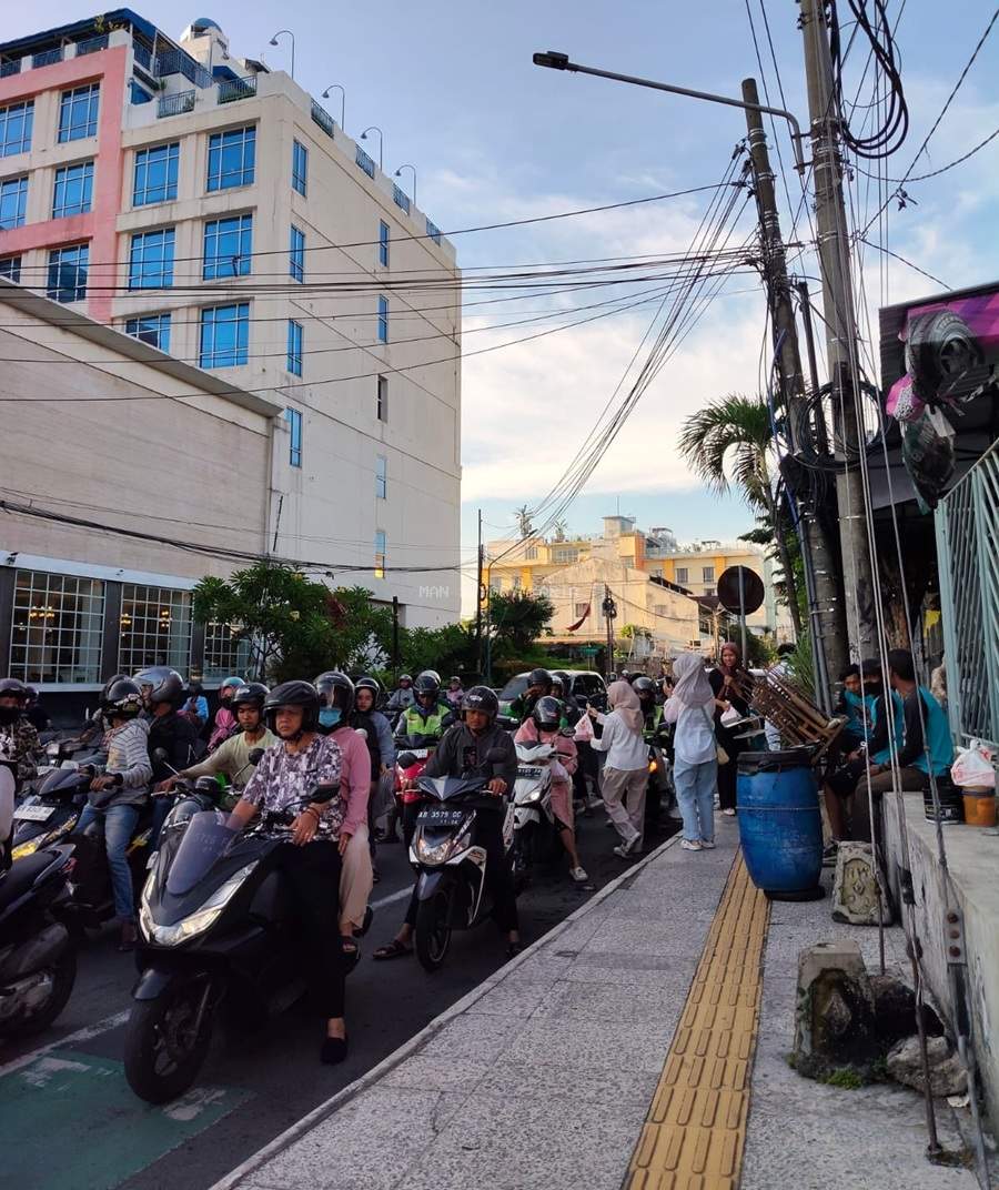 Implementasi Pendidikan Karakter: "Dari Hati untuk Sesama",  Kelas XI H MAN 2 Yogyakarta Sukseskan Aksi Ramadan Berbagi