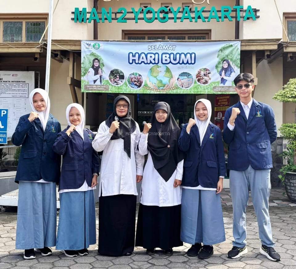 MAN 2 Yogyakarta Buktikan Kualitas Riset, Sabet Perak di Ajang Nasional Bergengsi, Insight National Essay Competition 2026