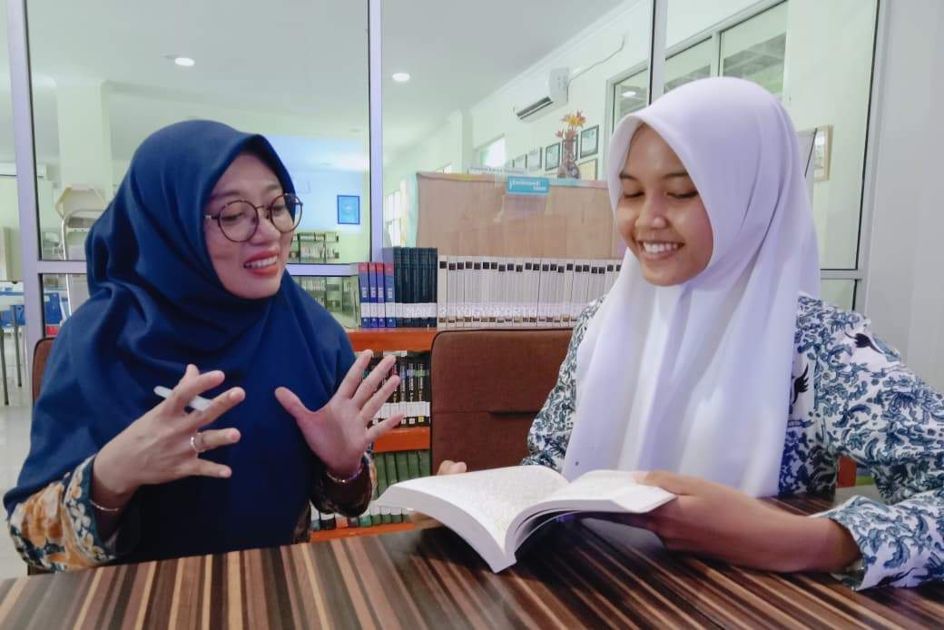 Baca, Balik, Cerita Bandit - Bandit Berkelas di Perpustakaan MAN 2 Yogyakarta
