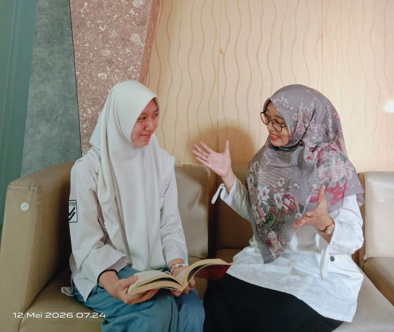 Baca, Balik, Cerita "Laut Bercerita" di Perpustakaan MAN 2 Yogyakarta