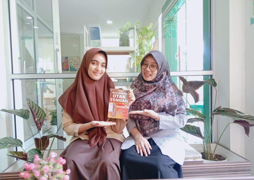 Sausan Wildan Basyarahil Mengulas Keajaiban Otak Tengah di Perpustakaan MAN 2 Yogyakarta, Mengajak Siswa Mengoptimalkan Potensi Diri