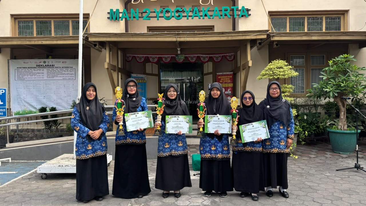 Guru dan Tendik Berprestasi MAN 2 Yogyakarta Siap Maju ke Tingkat Provinsi