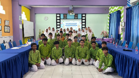 Go Global: MAN 2 Yogyakarta Hidupkan Semangat Berbahasa Inggris Bersama Native Speaker